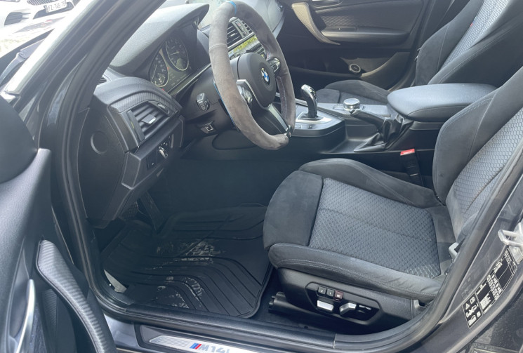 BMW Série 1 M140i 340 M Sport xDrive * CarPlay / Jantes Alu 19