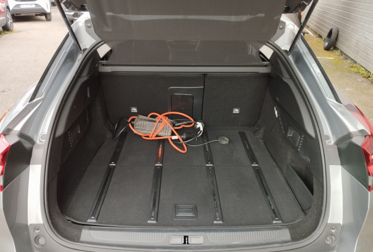 Citroën C5 X 1.6 Hybrid 225 S&S Feel Business E-EAT8 / 1° main / Entretien Citroën  