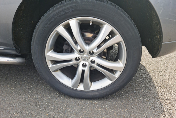 Nissan MURANO 2.5 DCI 190 CH 4WD