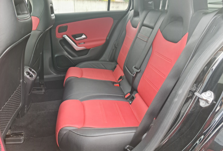 Mercedes Classe A 180 D AMG LINE 7G-DCT 116 CH