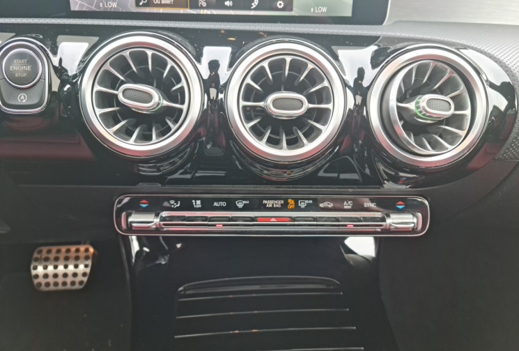 Mercedes Classe A 180 D AMG LINE 7G-DCT 116 CH