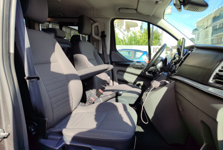 Ford Tourneo CUSTOM 1.0 Plug-in Hybrid 320 L1 Titanium / SUIVI FORD 