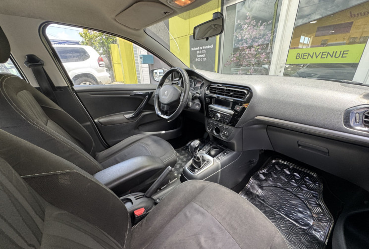Peugeot Autres PEUGEOT 301 1.2 VTi 12V S&S 82 cv