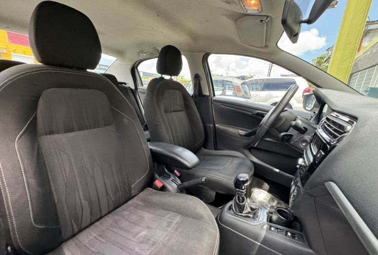 Peugeot Autres PEUGEOT 301 1.2 VTi 12V S&S 82 cv