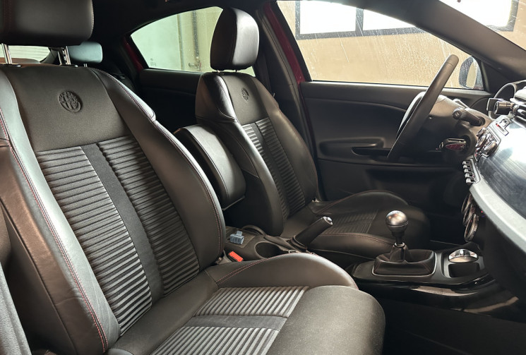 Alfa Romeo GIULIETTA 1750 TBi Quadrifoglio Verde