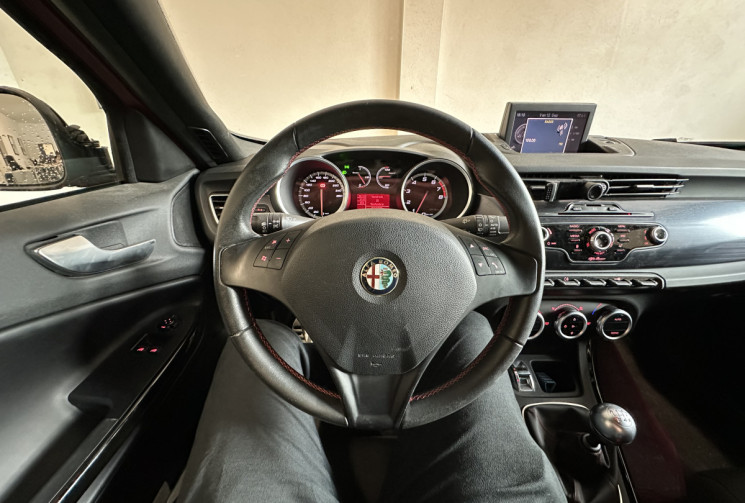 Alfa Romeo GIULIETTA 1750 TBi Quadrifoglio Verde