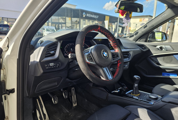 BMW Série 1 5 portes 116d 1.5 d 12V 116 cv