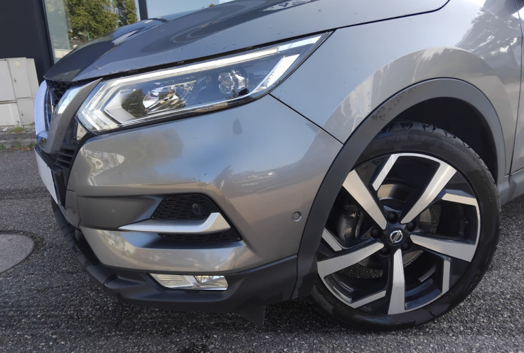 Nissan Qashqai 1.3 DIG-T 140ch Tekna + - Toit Panoramique - Sièges chauffants