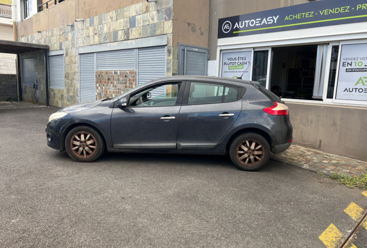 Renault Megane  III Hatchback 1.5 dCi 110 cv