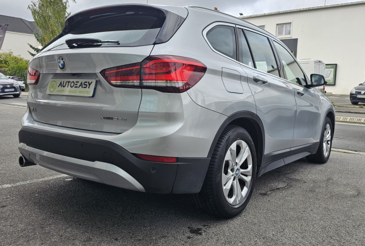 BMW X1 xDrive25eA 220 ch Business Design Toit ouvrant panoramique 