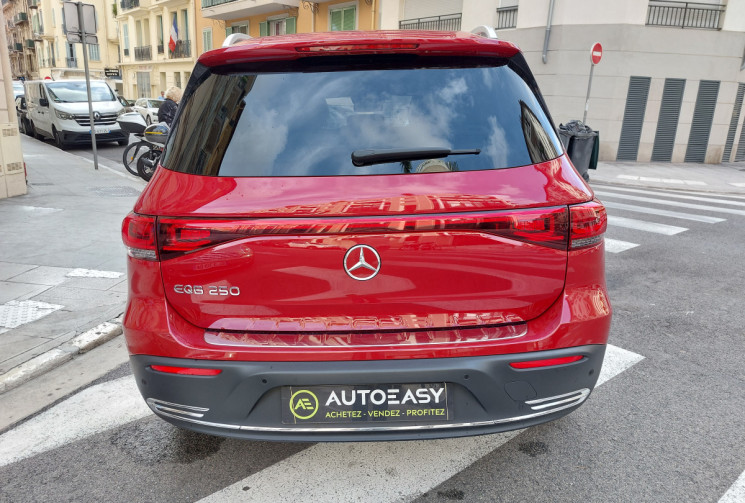 Mercedes EQB 250 PROGRESSIVE LINE + 7 PLACES CUIR