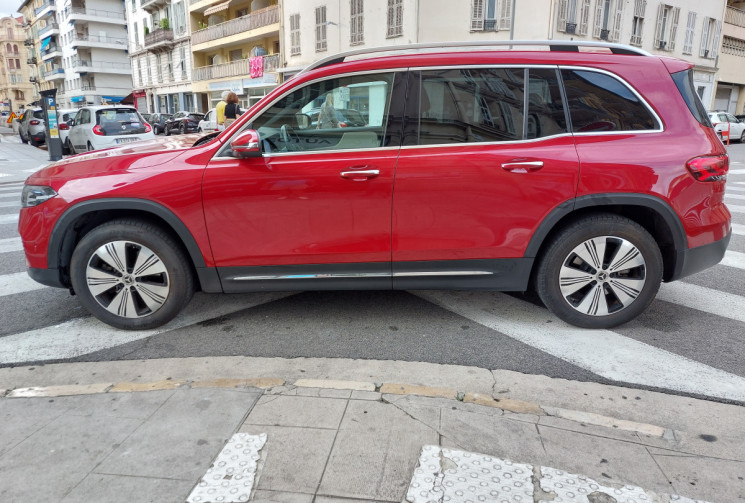 Mercedes EQB 250 PROGRESSIVE LINE + 7 PLACES CUIR