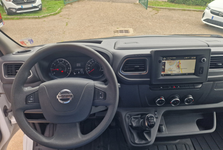 Nissan NV400 PHASE 2 L2H2 3300 2.3 DCI 135 N-CONNECTA / ENTRETIEN COMPLET NISSAN