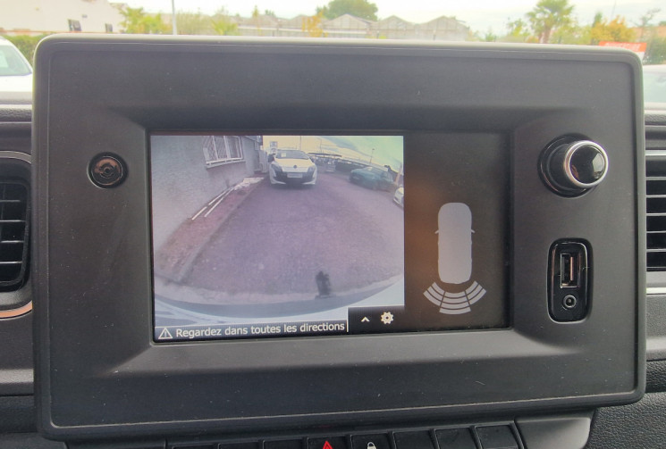 Nissan NV400 PHASE 2 L2H2 3300 2.3 DCI 135 N-CONNECTA / ENTRETIEN COMPLET NISSAN