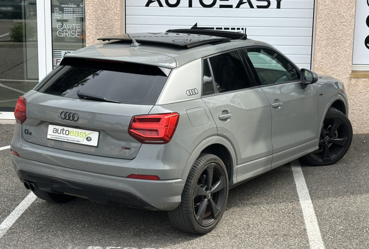 Audi Q2 35 1.4 TFSI 150 ch COD S line S tronic 7 / Toit ouvrant / Historique complet / Gris Nardo