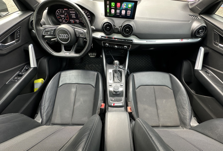 Audi Q2 35 1.4 TFSI 150 ch COD S line S tronic 7 / Toit ouvrant / Historique complet / Gris Nardo