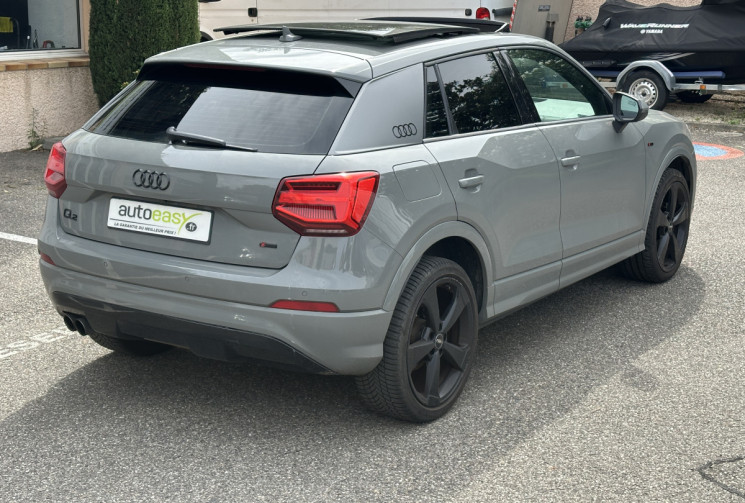 Audi Q2 35 1.4 TFSI 150 ch COD S line S tronic 7 / Toit ouvrant / Historique complet / Gris Nardo