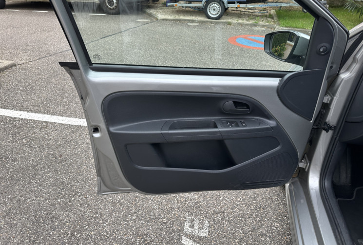 Volkswagen up! e-up! 83 ch Life Plus