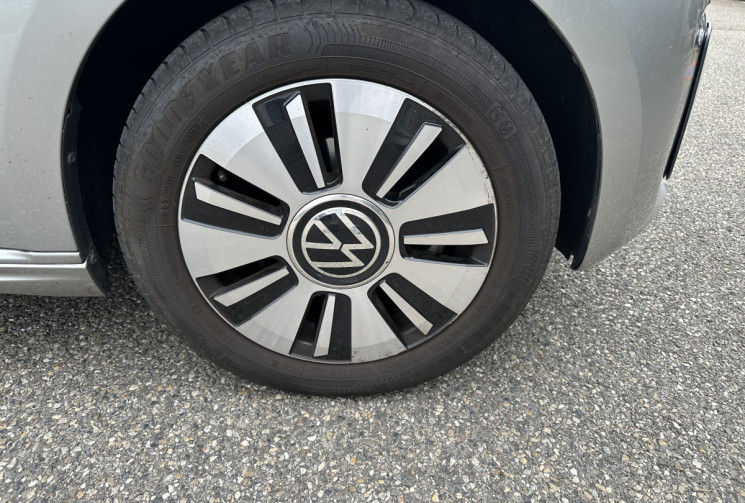 Volkswagen up! e-up! 83 ch Life Plus