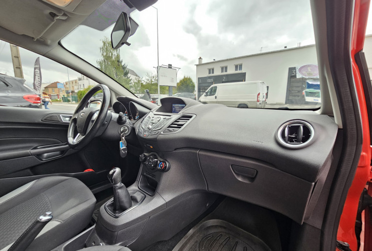 Ford Fiesta 1.25 82 ch Edition 5p janvier embrayage neuf  Ford Fiesta 1.25 82 ch Edition 5p janvier embrayage neuf