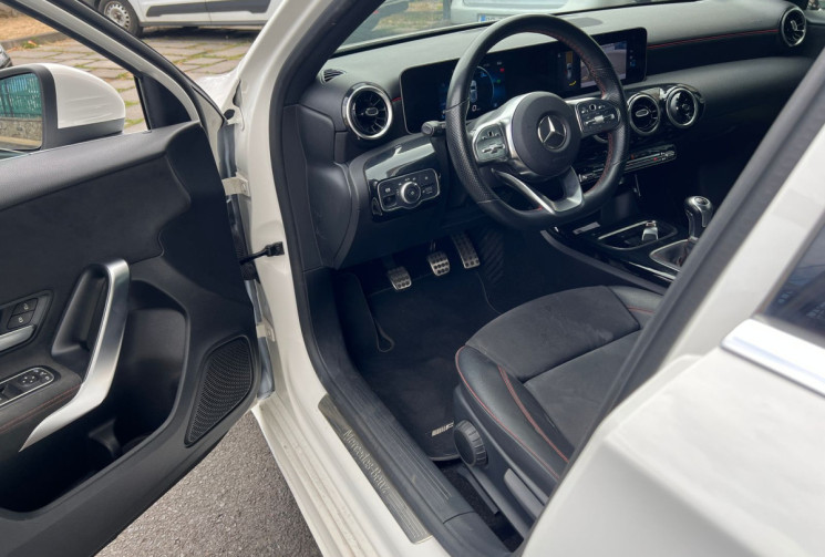 Mercedes Classe A  Hatchback 160 1.3 Ti 16V 109 cv AMG LINE