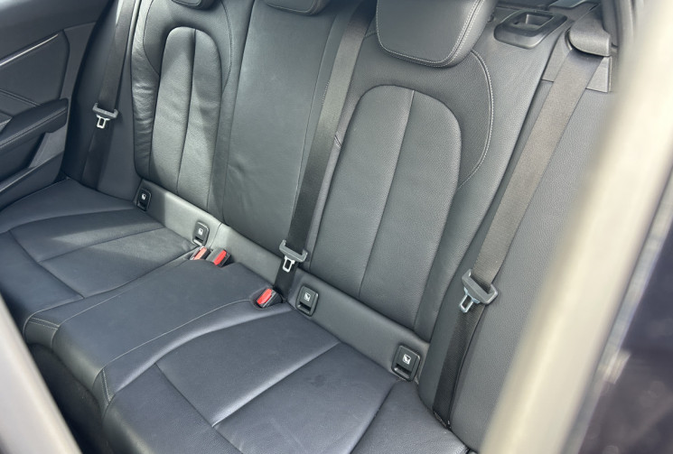 BMW Série 1 118d 150 Ch Black Edition M Sport 