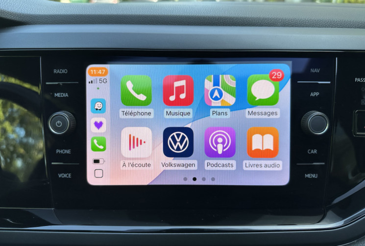 Volkswagen Polo R-Line 1.0 TSI 110 ch DSG7 / Toit ouvrant / Cockpit / Carplay / 1ere main Volkswagen Polo R-Line 1.0 TSI 110 ch DSG7 / Toit ouvrant / Cockpit / Carplay / 1ere main