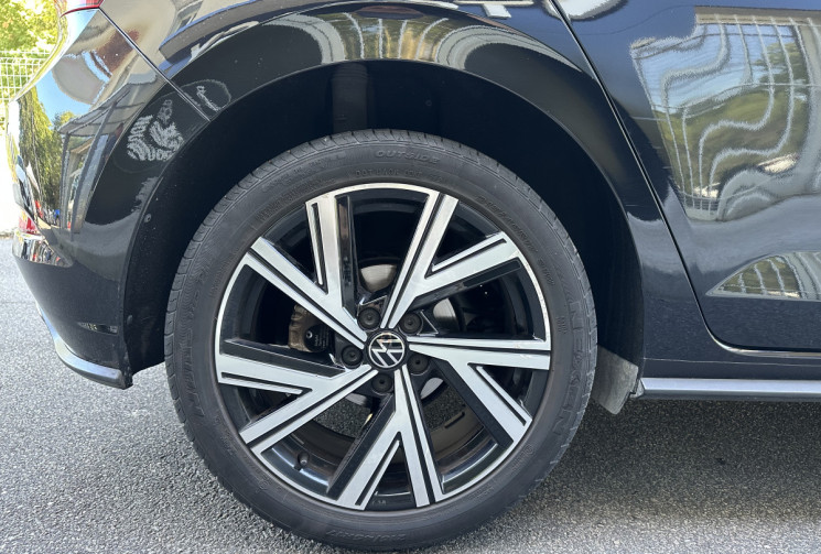 Volkswagen Polo R-Line 1.0 TSI 110 ch DSG7 / Toit ouvrant / Cockpit / Carplay / 1ere main Volkswagen Polo R-Line 1.0 TSI 110 ch DSG7 / Toit ouvrant / Cockpit / Carplay / 1ere main