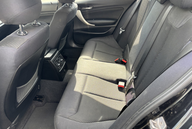 BMW Série 1 118 D 143 LOUNGE