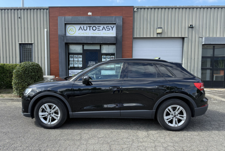 Audi Q3 35 TDI 150 ch S tronic 7/ CARPLAY/ ATTELAGE