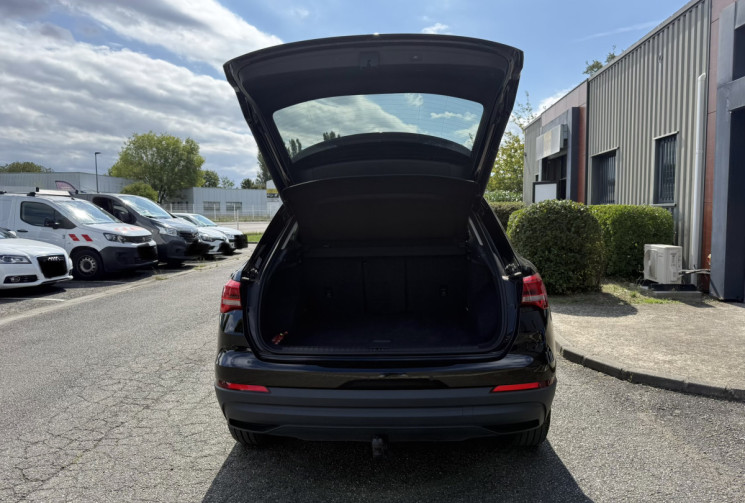 Audi Q3 35 TDI 150 ch S tronic 7/ CARPLAY/ ATTELAGE