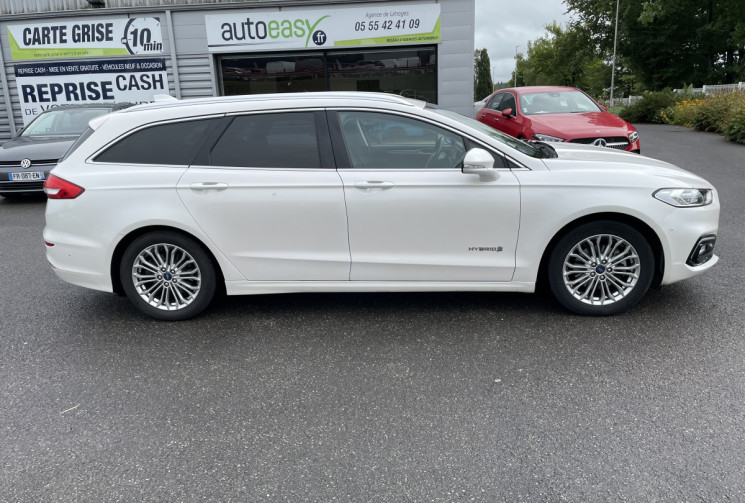 Ford MONDEO SW II 2.0 i 16 V 187 CV HYBRID ECVT 187 CV TITANIUM