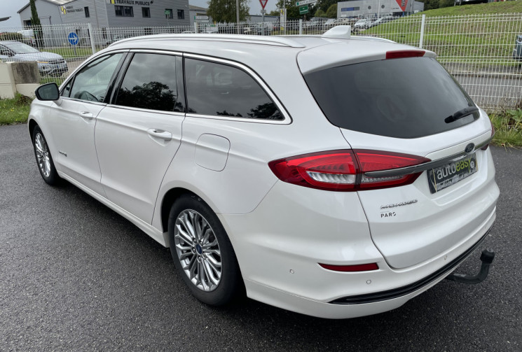 Ford MONDEO SW II 2.0 i 16 V 187 CV HYBRID ECVT 187 CV TITANIUM