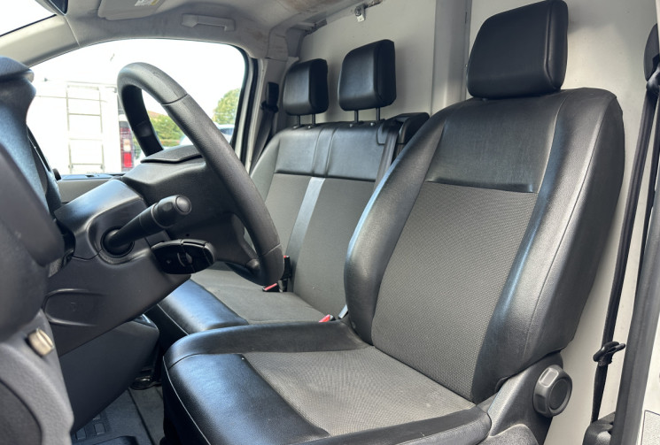 Peugeot Expert 2.0 BlueHDi 120 ch S&S FRIGORIFIQUE / ENTRETIEN PEUGEOT Peugeot Expert 2.0 BlueHDi 120 ch S&S FRIGORIFIQUE / ENTRETIEN PEUGEOT