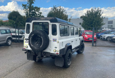 Land-Rover Defender 2.4 / 122 CH / SWE / 4x4