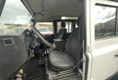 Land-Rover Defender 2.4 / 122 CH / SWE / 4x4