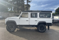 Land-Rover Defender 2.4 / 122 CH / SWE / 4x4