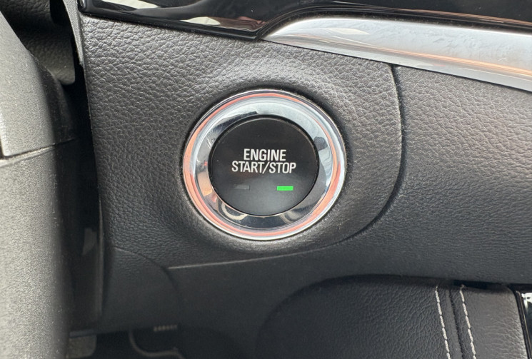 Opel Astra INNOVATION 105 cv 1.0 Turbo Ecoflex * Carplay * Radars * Chaine de Distribution
