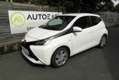 Toyota Aygo 1.0 VVTI WAVE 2
