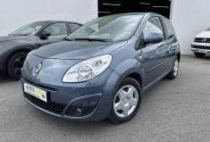 Renault Twingo II 1.2 i Quickshift 75 CV BOITE AUTO -- FAIBLE KM 
