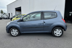 Renault Twingo II 1.2 i Quickshift 75 CV BOITE AUTO -- FAIBLE KM 