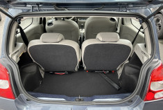 Renault Twingo II 1.2 i Quickshift 75 CV BOITE AUTO -- FAIBLE KM 