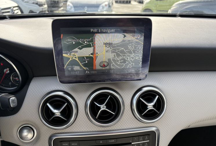 Mercedes Classe A Phase 2 200 d 2.1 d 16V 4MATIC 7G-DCT 136 cv SENSATION Mercedes Classe A Phase 2 200 d 2.1 d 16V 4MATIC 7G-DCT 136 cv SENSATION