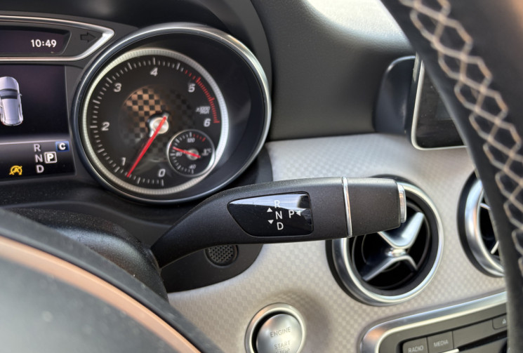 Mercedes Classe A Phase 2 200 d 2.1 d 16V 4MATIC 7G-DCT 136 cv SENSATION Mercedes Classe A Phase 2 200 d 2.1 d 16V 4MATIC 7G-DCT 136 cv SENSATION