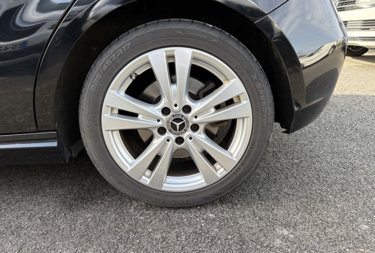 Mercedes Classe A Phase 2 200 d 2.1 d 16V 4MATIC 7G-DCT 136 cv SENSATION Mercedes Classe A Phase 2 200 d 2.1 d 16V 4MATIC 7G-DCT 136 cv SENSATION