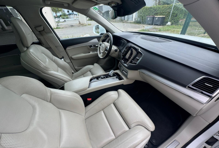 Volvo XC90 T8 AWD 303 + 87ch Inscription Luxe Geartronic 1ère MAIN