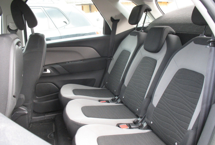 Citroën C4 PICASSO 1.6 HDi 115 BUSINESS EMBRAYAGE + DISTRIBUTION + INJECTEURS NEUFS 254000 km