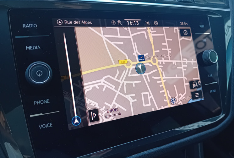 Volkswagen Tiguan 2.0 TDI 150 R-Line DSG7 / GPS / Caméra / Feux LED / Keyless / Hayon Electrique