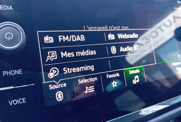 Volkswagen Tiguan 2.0 TDI 150 R-Line DSG7 / GPS / Caméra / Feux LED / Keyless / Hayon Electrique