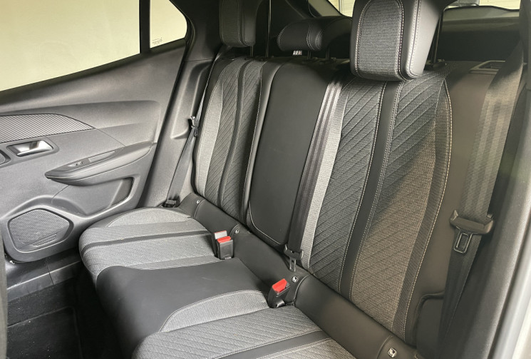 Peugeot 2008 II 1.2 PureTech 100ch S&S Active